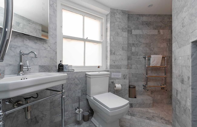 Stylish 2 Bedroom Apartment Near Oxford Street - Photo 39