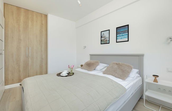 Elegant Apartment in Darlowo by Renters - Photo 2