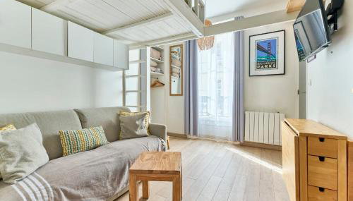 Opera 9th Cosy Studio with Mezzanine managed by Mey Agency - Photo 2