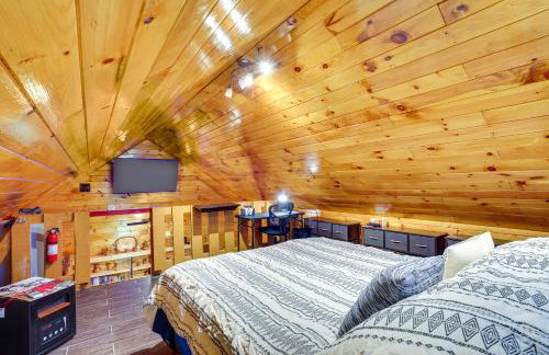 Cozy Upstate New York Getaway with Fire Pit! - Foto 12