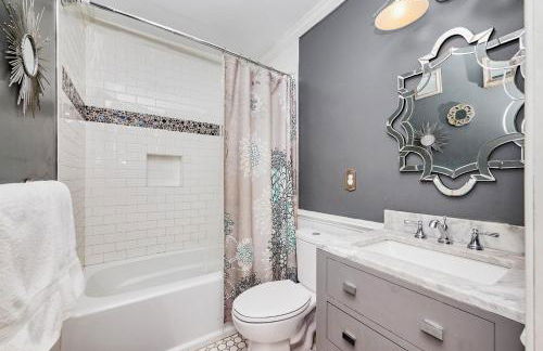 LUXURY HOME 5 BR 3 BA Near Beaches and Venues - Foto 17