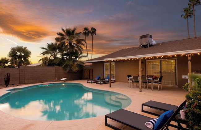 West Ridge by Avantstay Pool, Fire Pit, Al Fresco Dining 7 Mins to Downtown - Foto 2