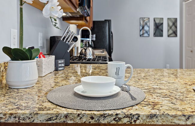 Blooming Memories | JZ Vacation Rentals - Photo 11