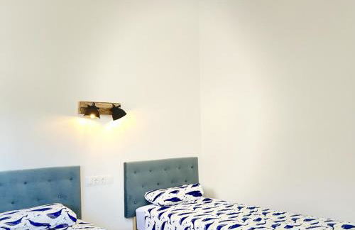 CD-Dúplex, elegante dúplex, céntrico, terraza espectacular, barrio tranquilo - Photo 15