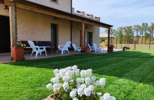 Casa Montefiore 13 Girasoli LT nella tranquilla campagna Marchigiana - Foto 25