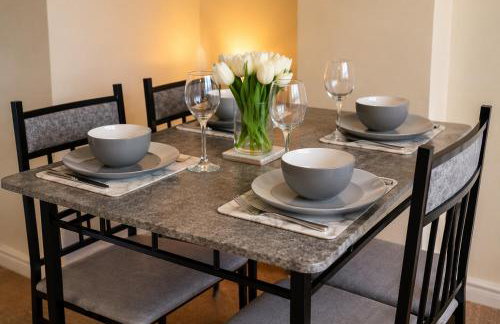 Premium 2BR Retreat for Long Stays - Foto 11