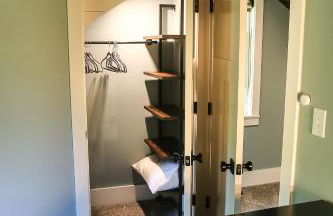 Modern Industrial Farmhouse - The Wayback - Foto 24