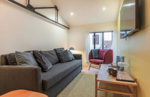 Architect Loft - 15 min from city center - 8 guests - Foto 9