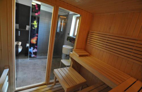 WIGWAM Dom z basenem na Kaszubach - Foto 11