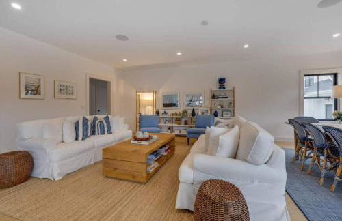 Sandpoint by Rove Travel - 6BR Family Home with Pool - Foto 18