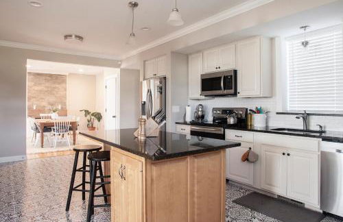 Farmhouse Broad Brook: Comfort & Charm. - Foto 28