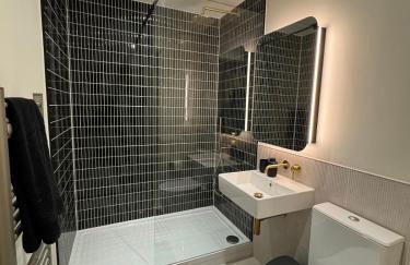 Luxury 2 Bed 2 Bath City Apartment - Foto 3