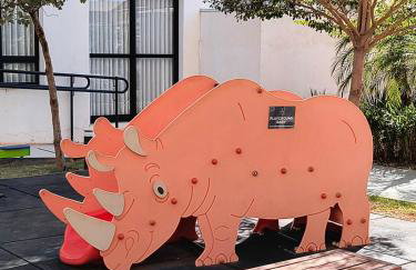 Apartamento com 2 quartos vista para piscina - Foto 28