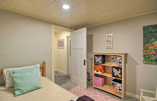 Breathtaking Port Ludlow Home with Deck and Yard - Foto 18