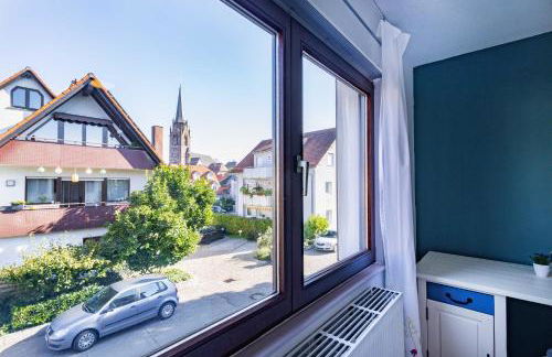 Charmante Wohnung -Altes Kino- 2SZ-2Bad-Terrasse-Netflix - Foto 16