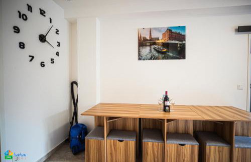 Barbat Home-Ferienwohnung im Bramfelder Chaussee 312- 1 - Foto 8