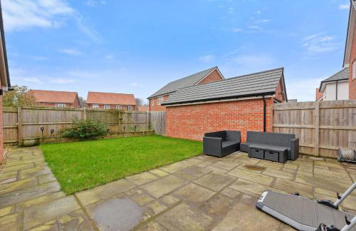 High-Spec Home, Office, SkyTV - for Families, Relocators & Contractors - Foto 37