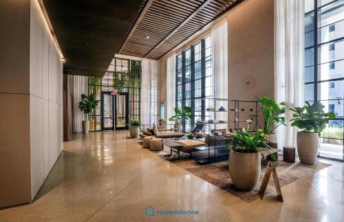 Apartment in New Luxury Condo in Downtown - Photo 72