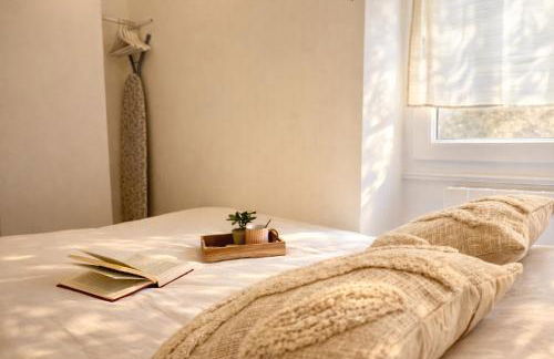 Terrasse privée - Centre Valence - Gare 5 min - Wifi rapide - Foto 14