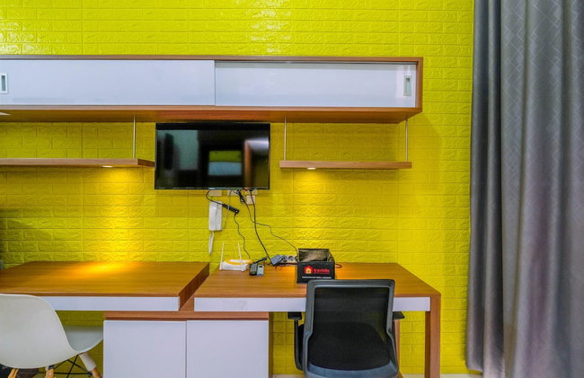 Comfort Studio with Bunk Bed at Dave Apartment - Foto 11