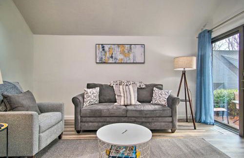 Bright, Coastal Mashpee Condo Near the Commons - Foto 5