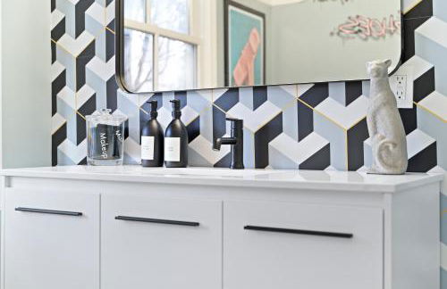 INSTA worthy Home! *Sleeps 8* - Walker's Point! - Foto 25