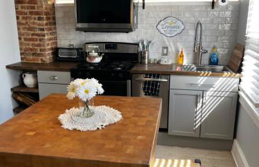 Walk to Everything Historic Arts District - Foto 15