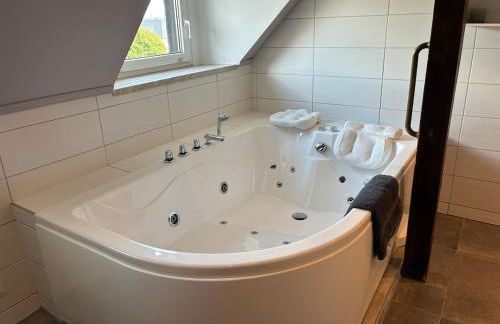 Attic apartment in a listed villa - Foto 7