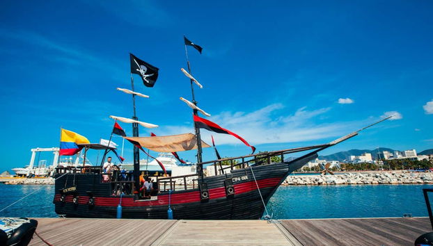 Pirate ship ready for sailing