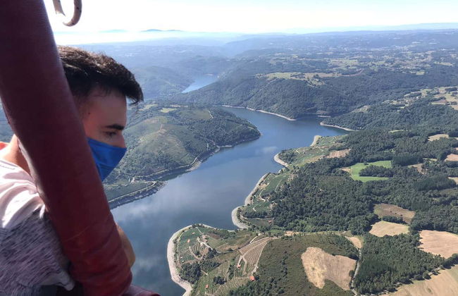 Hot Air Balloon Ride over Ribeira Sacra - Photo 3