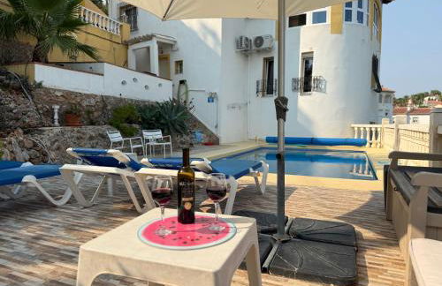 Villa Arturo Tossal Gross - Foto 28