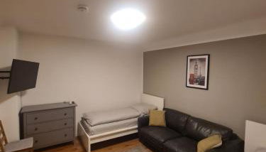 Schöne 2 Zimmer Apartment in Uerdingen Nähe Düsseldorf - Foto 1