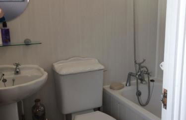 Coastal Cabin Chalet - Foto 27