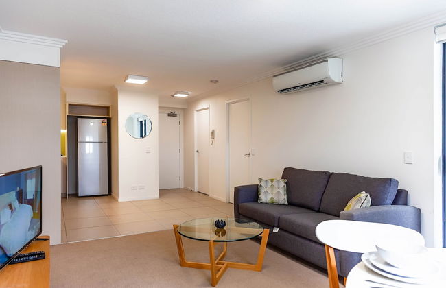 Morgan Suites - Photo 17