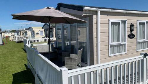 6 berth luxury caravan, Lyons Winkups Holiday Park - Foto 1