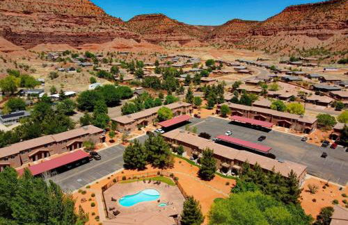 Family Friendly Townhome in Kanab Pool & Hot Tub - Foto 3
