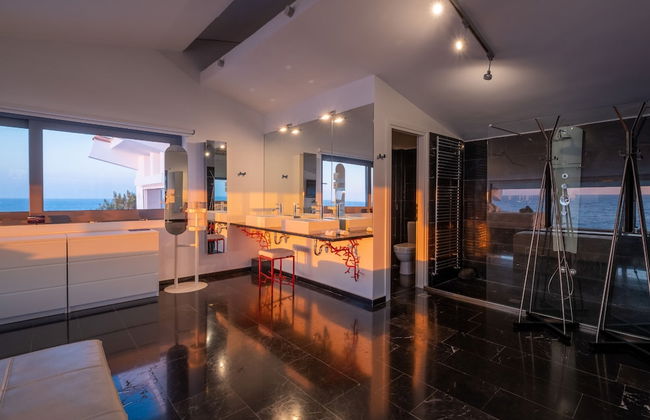 Icarus Luxury Beachfront Villa - Foto 29