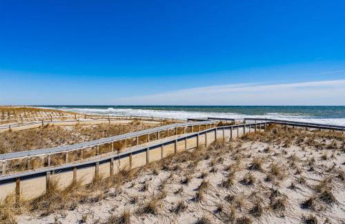 Gorgeous Beach House 2 blocks to the beach, Boardwalk, and amazing Restaurants - Foto 8