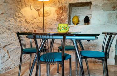 Trullo Amalia con piscina privata - Foto 13