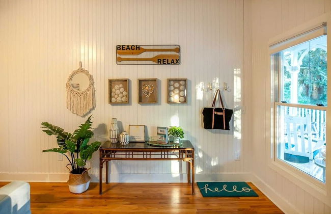 75 Grand Pavilion by Avantstay Steps From Beach + 2 Community Pools - Photo 21