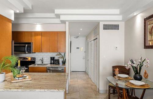 Lahaina Shores 607 · LS 607 Beachfront Remodeled Studio Stunnin - Foto 25