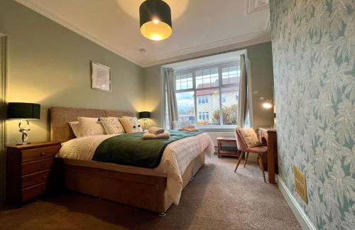 The Rose- Grd Floor, 2-5 Beds, SmartTV, Uni, Tram, M250 Fibre - Foto 14