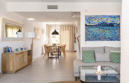 Beach house in 1st sea line of Son Serra - Foto 4