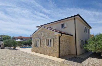 Villa Martina s bazenom,5 soba - Photo 12