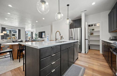 Snowbasin Retreat R5966 Hot Tub By Ski Resorts - Foto 13