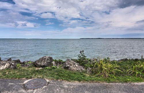 Spacious Lakeside Cottage - 2 Miles to Marblehead! - Foto 41