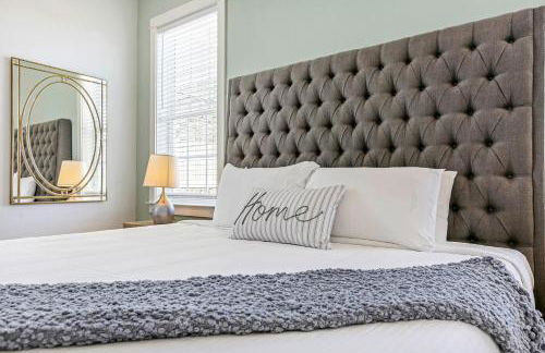 Spacious 5BR Urban Retreat with Balcony & Pool - Foto 50