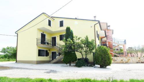 Apartman Barkunada - Foto 4, Garden