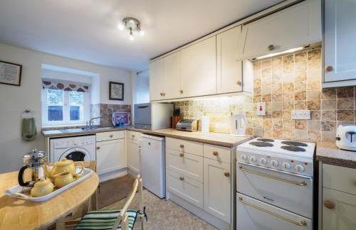 2 Bed in Ashford-in-the-Water PK932 - Foto 4