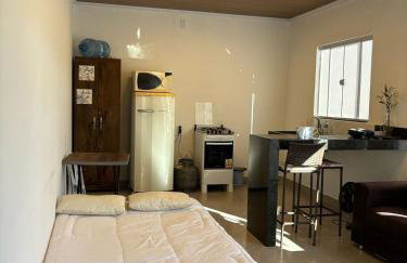 Micro casa com ar condicionado 2km da prainha - Foto 36